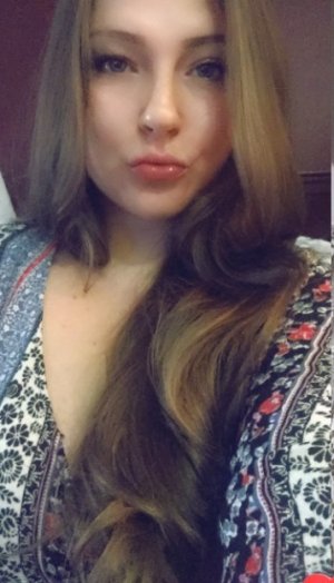 Julicia adult dating in Massena New York
